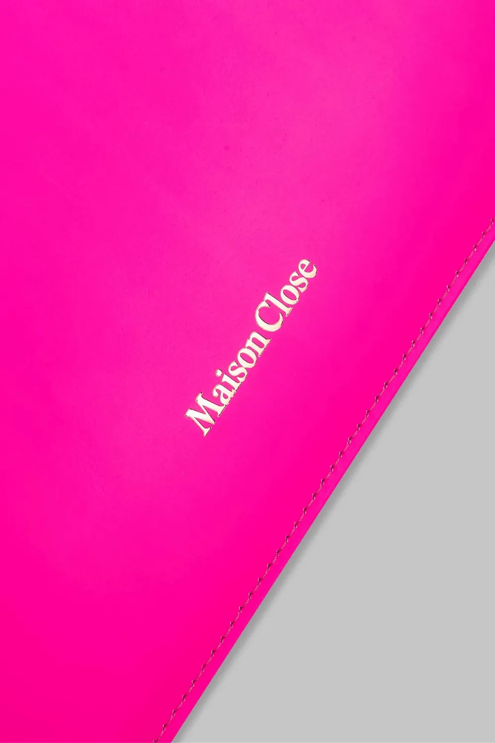 Corps à Corps Leather Pouch Neon Pink
