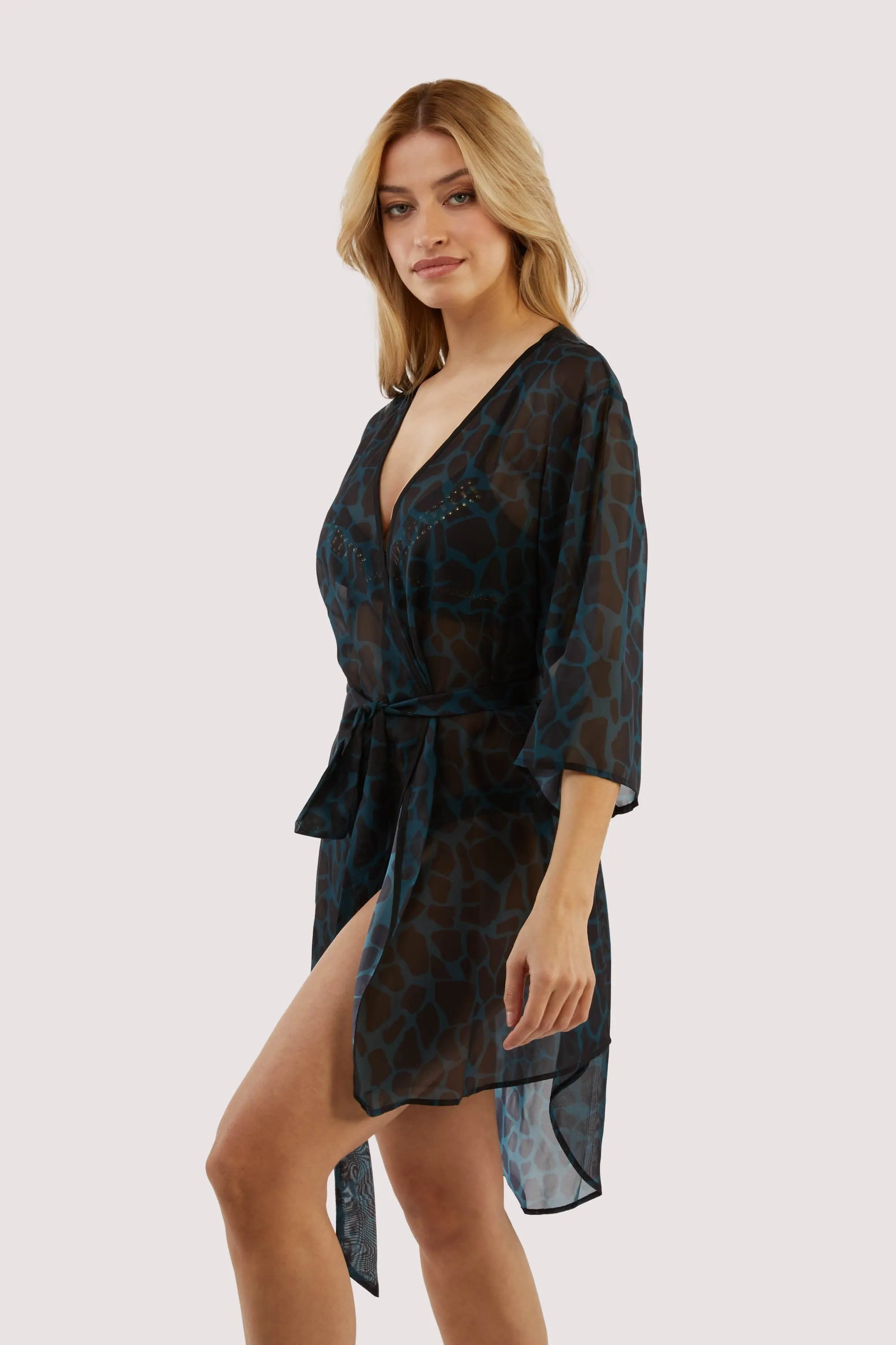 Khaki Giraffe Beach Kimono