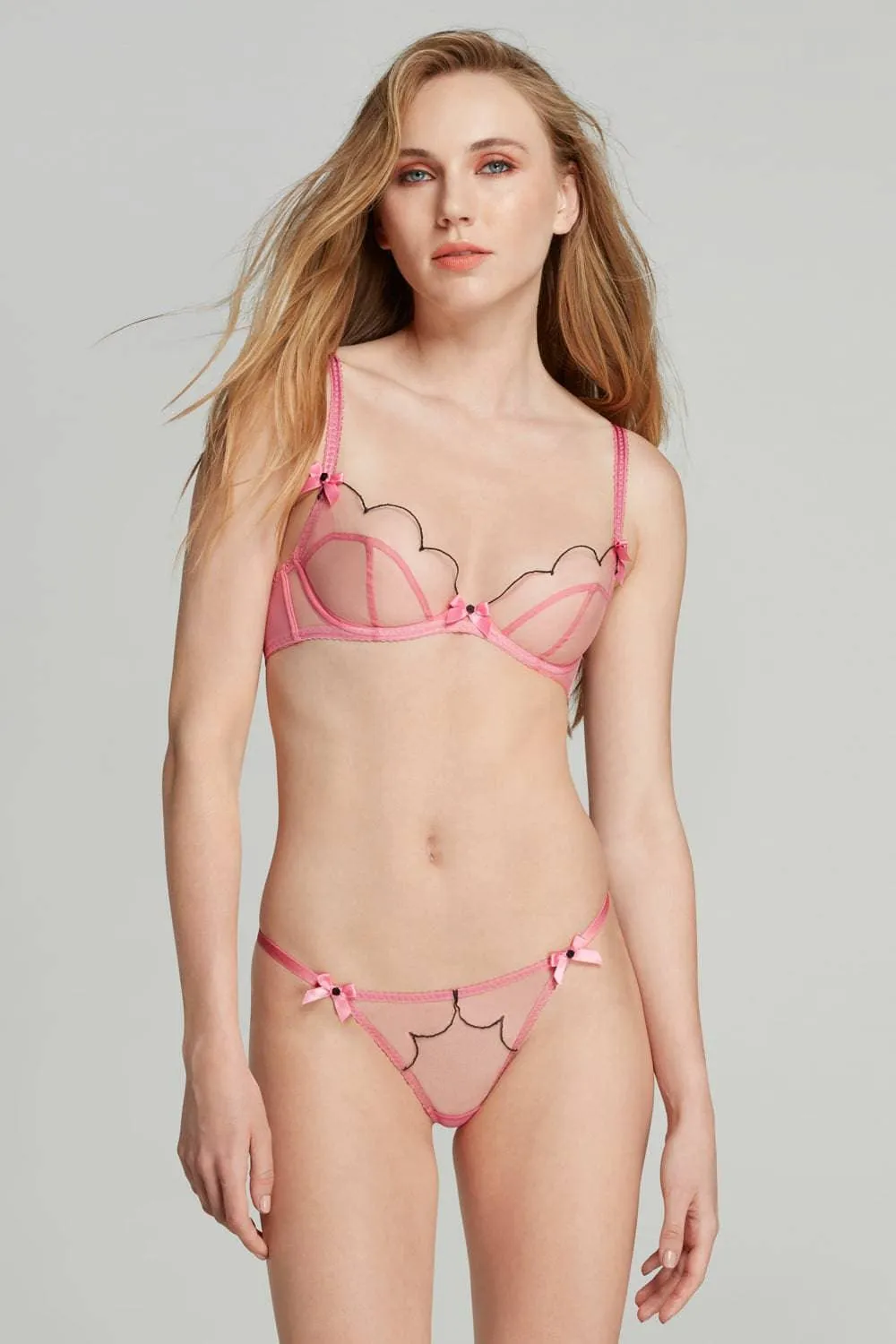 Lorna Plunge Bra. Size UK 32D