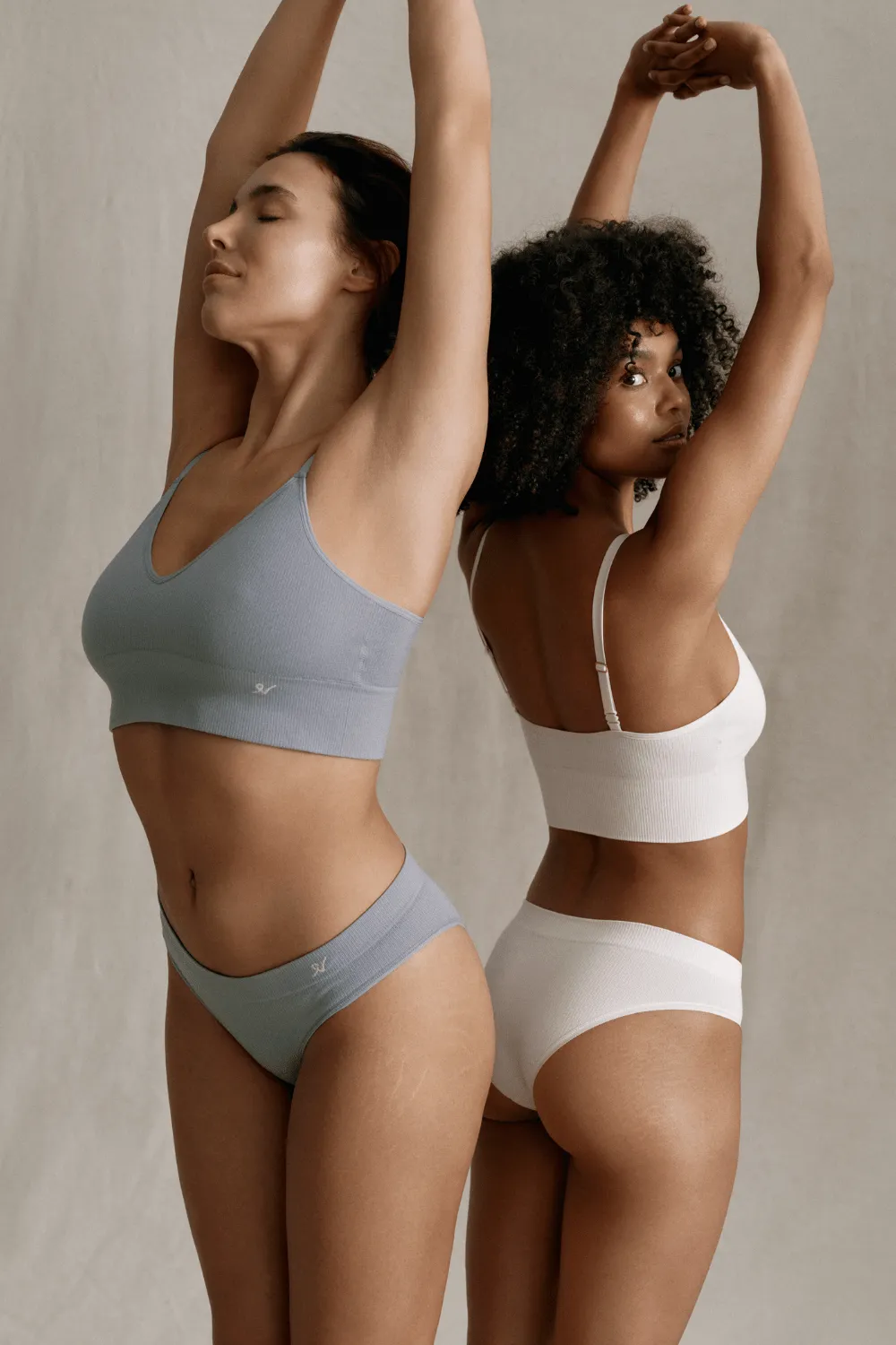 Tencel™ Seamless Bralette in Storm Grey. Size M (UK 10-12)