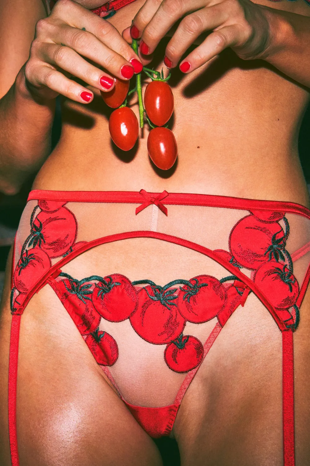 Tomato Embroidery Suspender